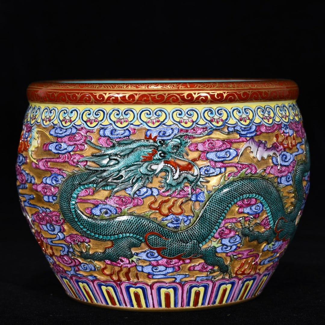 An Exquisite Enamel Dragon Pattern Vat - 3