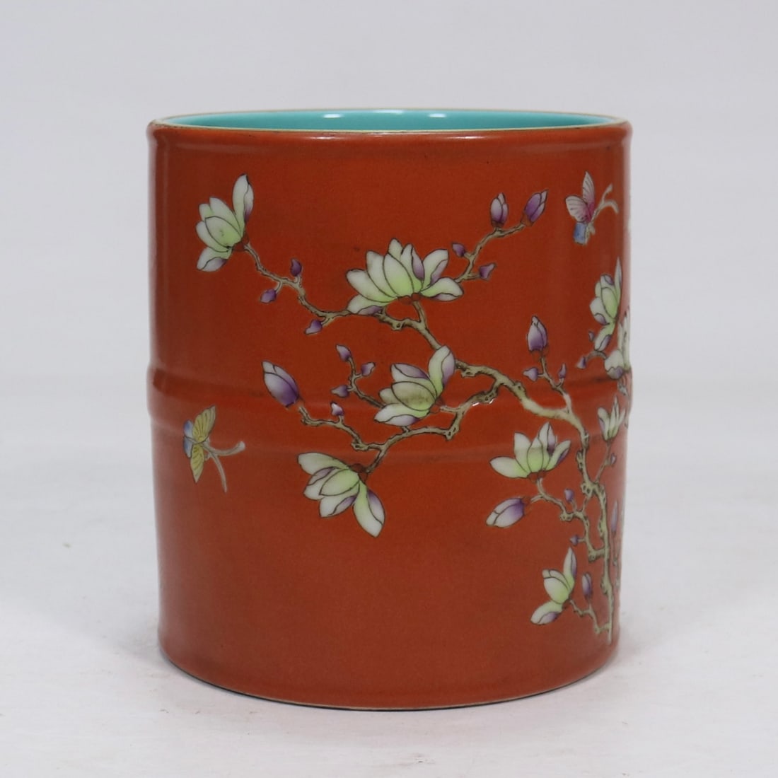 An Exquisite Coral Red Glazed Flower Pattern Brush Pot - 2