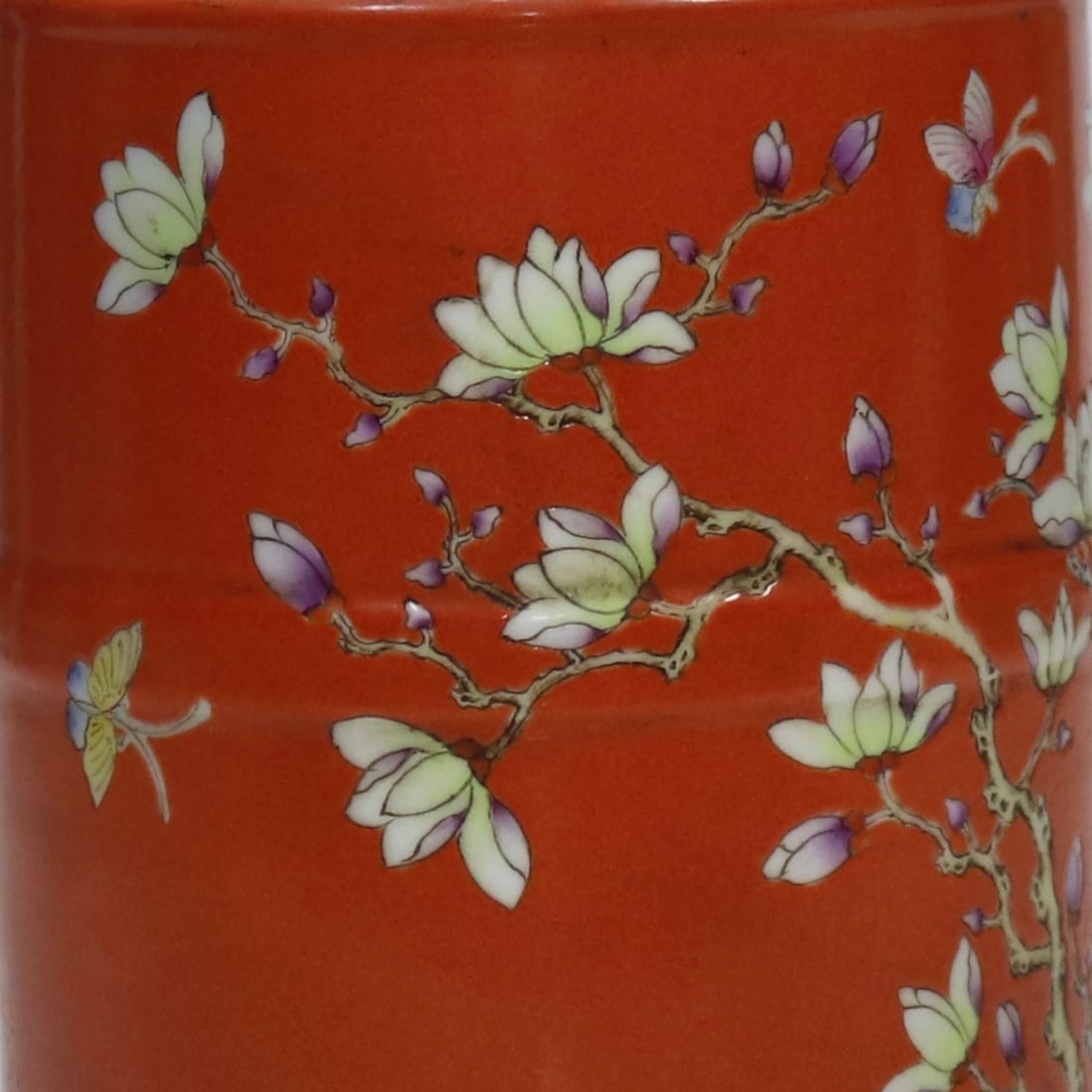 An Exquisite Coral Red Glazed Flower Pattern Brush Pot - 4