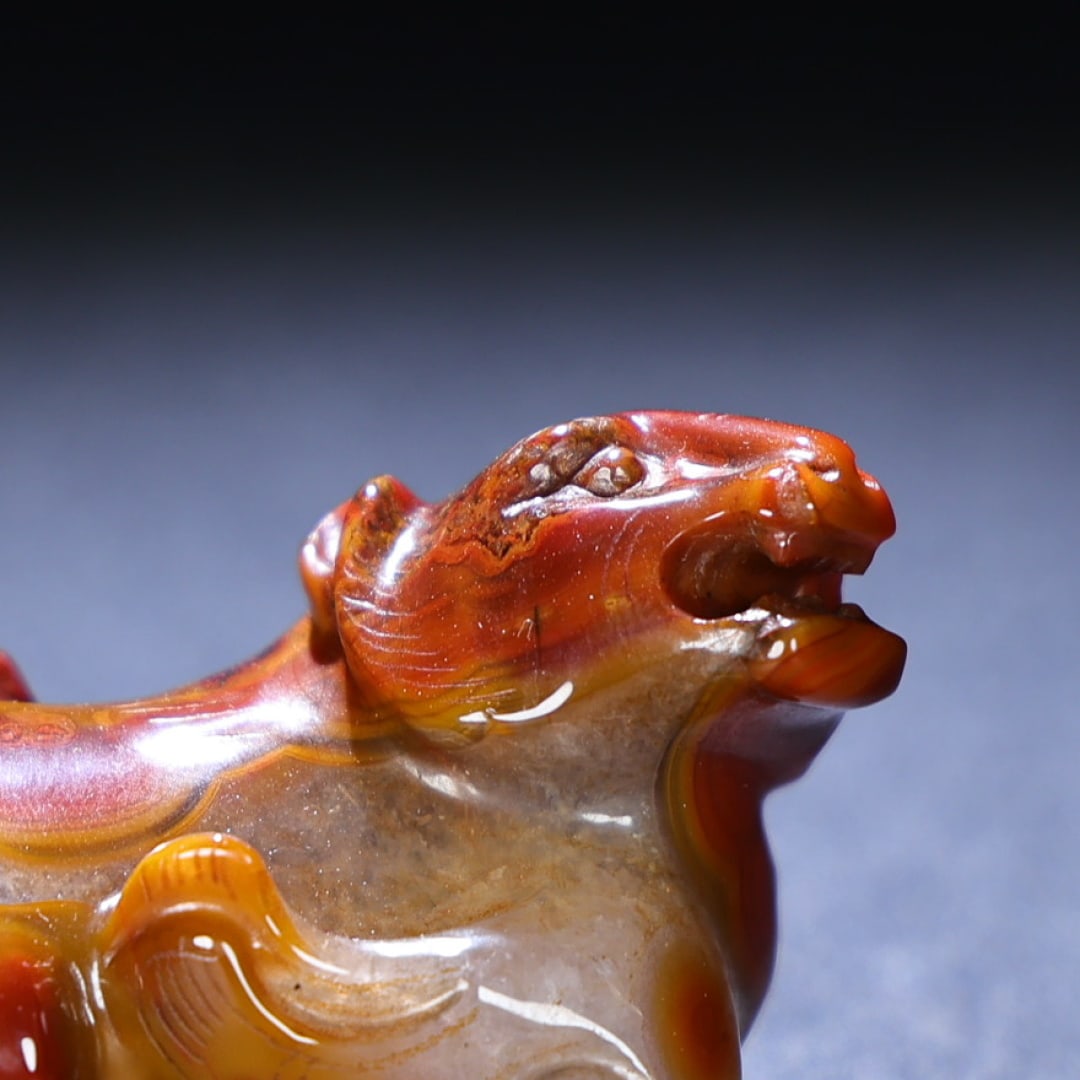 An Exquisite Red Jade Bear Ornament - 2