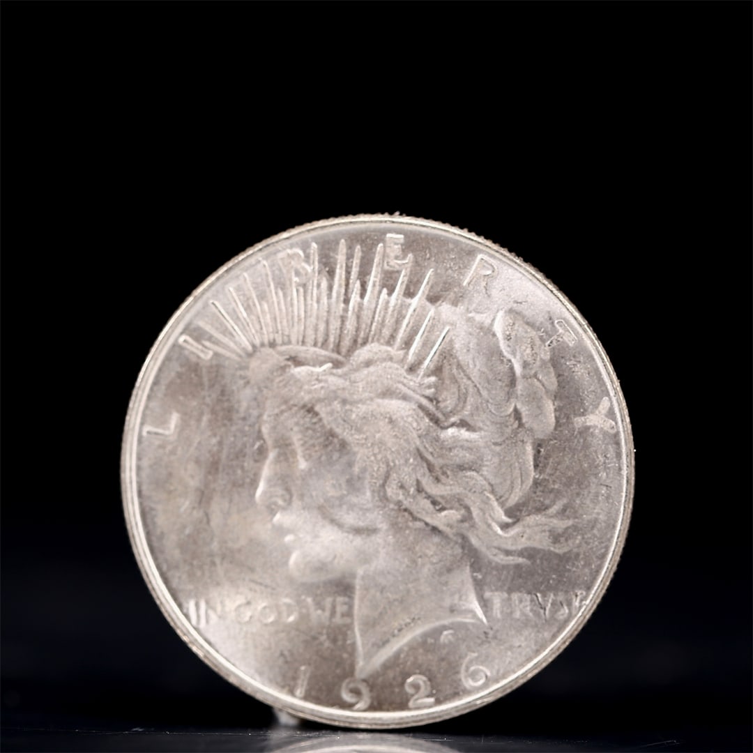Liberty In God We Trust 1926 Sterling Silver One Dollar Coin: Liberty In God We Trust 1926 Sterling Silver One Dollar Coin, Eagle stamp, Weight:26.9g (The Dimensions Of All Batches Are Manually Measured.If You Need More Detailed Information, Please Contact Our