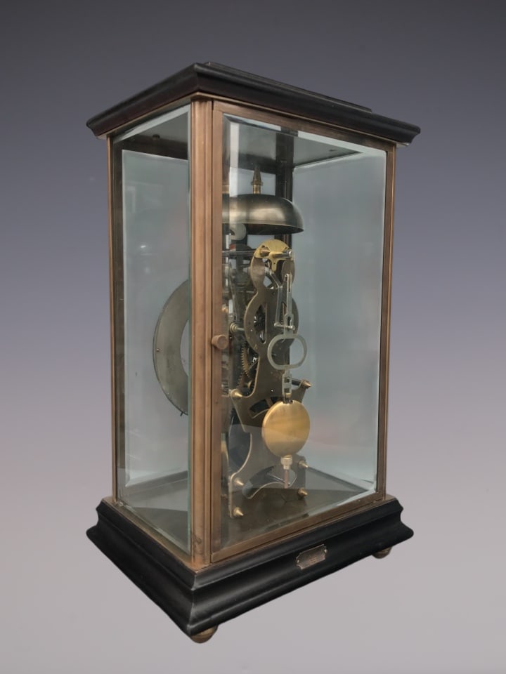 An Exquisite Bronze Clock - 4