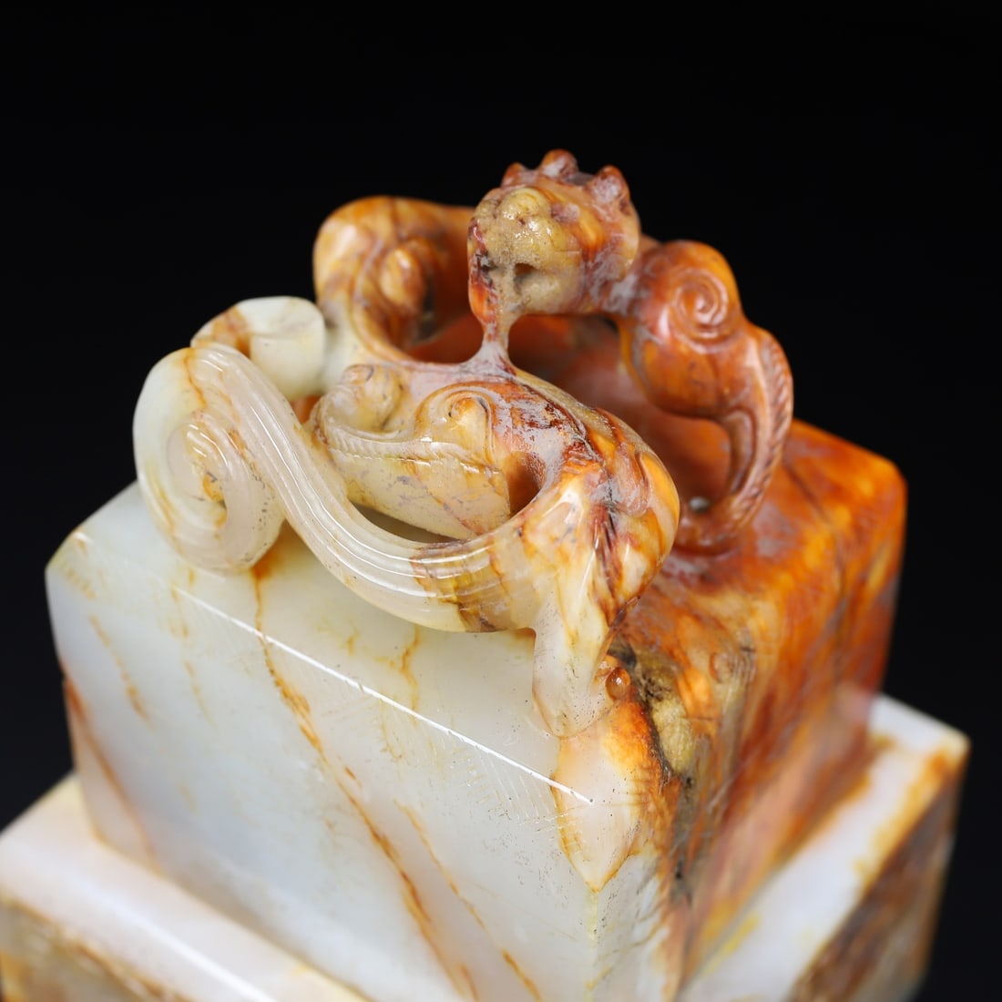 An Exquisite White Jade Auspicious Beast Seal - 4