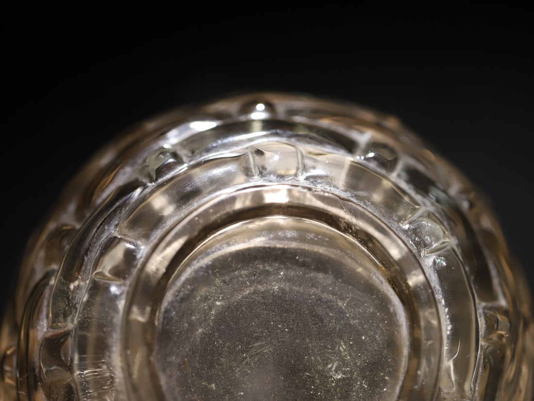 An Exquisite Crystal Water Pot - 7
