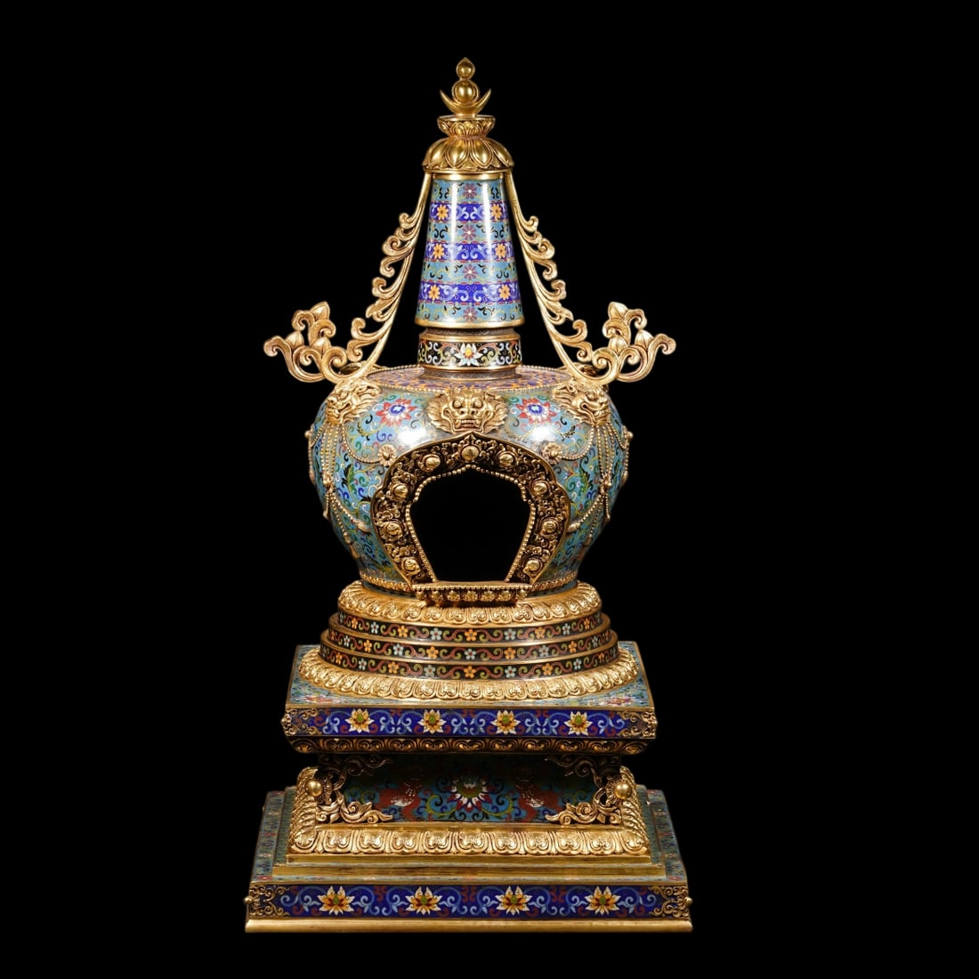 An Exquisite Cloisonne Lotus Pattern Auspicious Beast Pattern Pagoda (1 of 9)