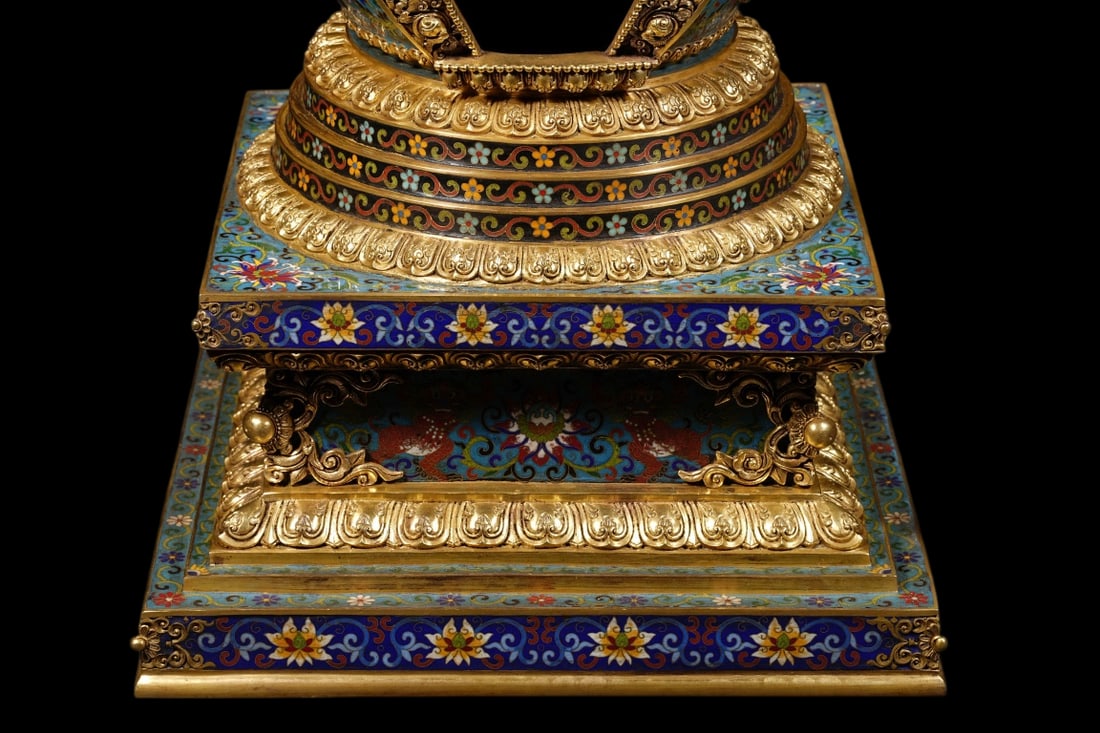 An Exquisite Cloisonne Lotus Pattern Auspicious Beast Pattern Pagoda - 2