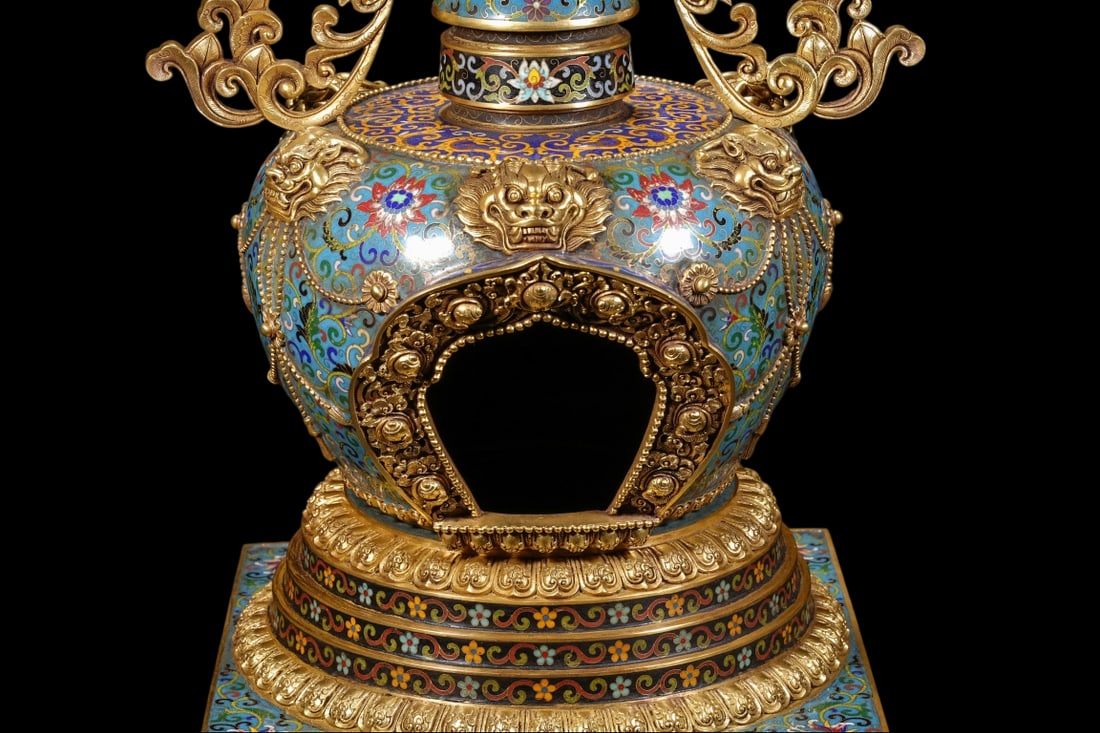 An Exquisite Cloisonne Lotus Pattern Auspicious Beast Pattern Pagoda - 3