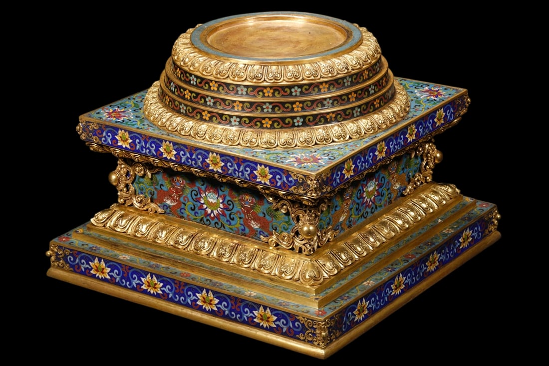 An Exquisite Cloisonne Lotus Pattern Auspicious Beast Pattern Pagoda - 7