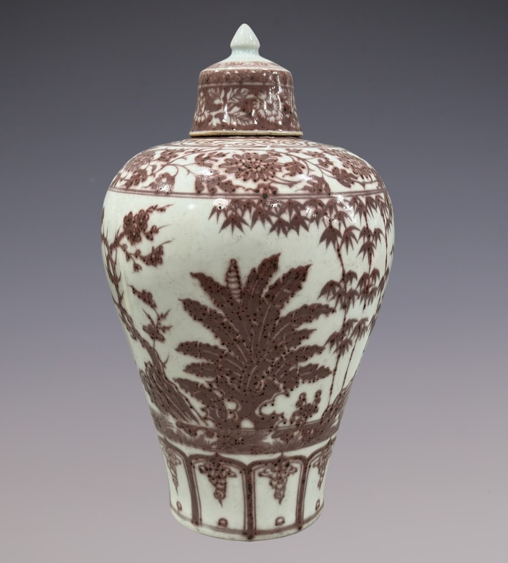 An Exquisite Blue and White Underglaze-Red Lotus Pattern Pine, Bamboo and Plum Blossom Pattern Vase: An Exquisite Blue and White Underglaze-Red Lotus Pattern Pine, Bamboo and Plum Blossom Pattern Vase Ming Dynasty, China Size:40.cm (The Dimensions Of All Batches Are Manually Measured.If You Need