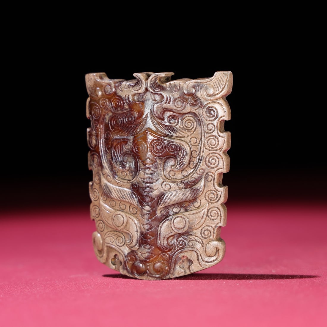 An Exquisite White Jade Dragon Pattern Ornament - 4
