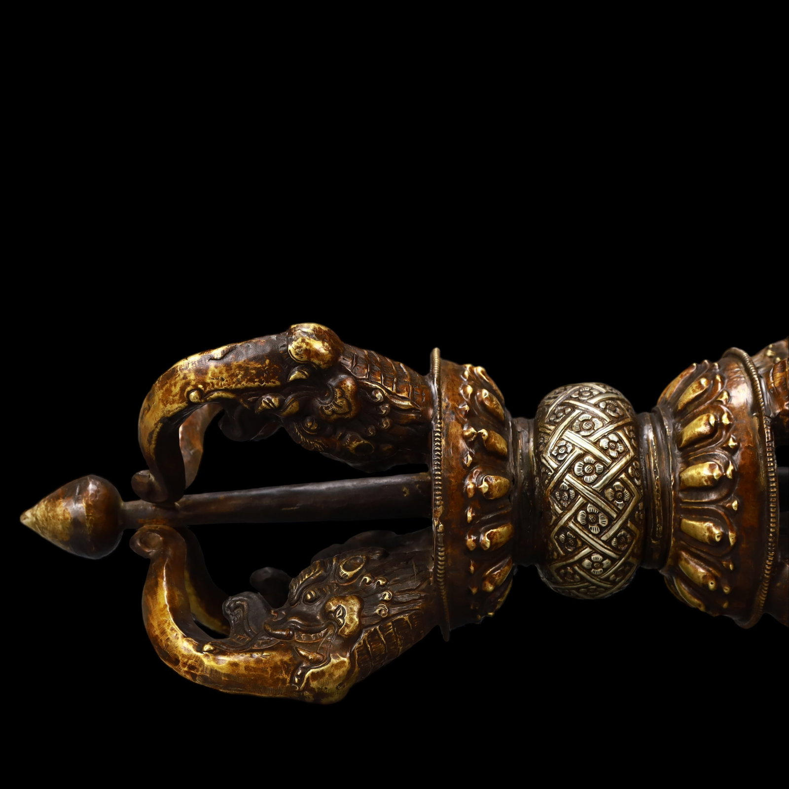 A Exquisite Gilt Bronze Ornament - 2
