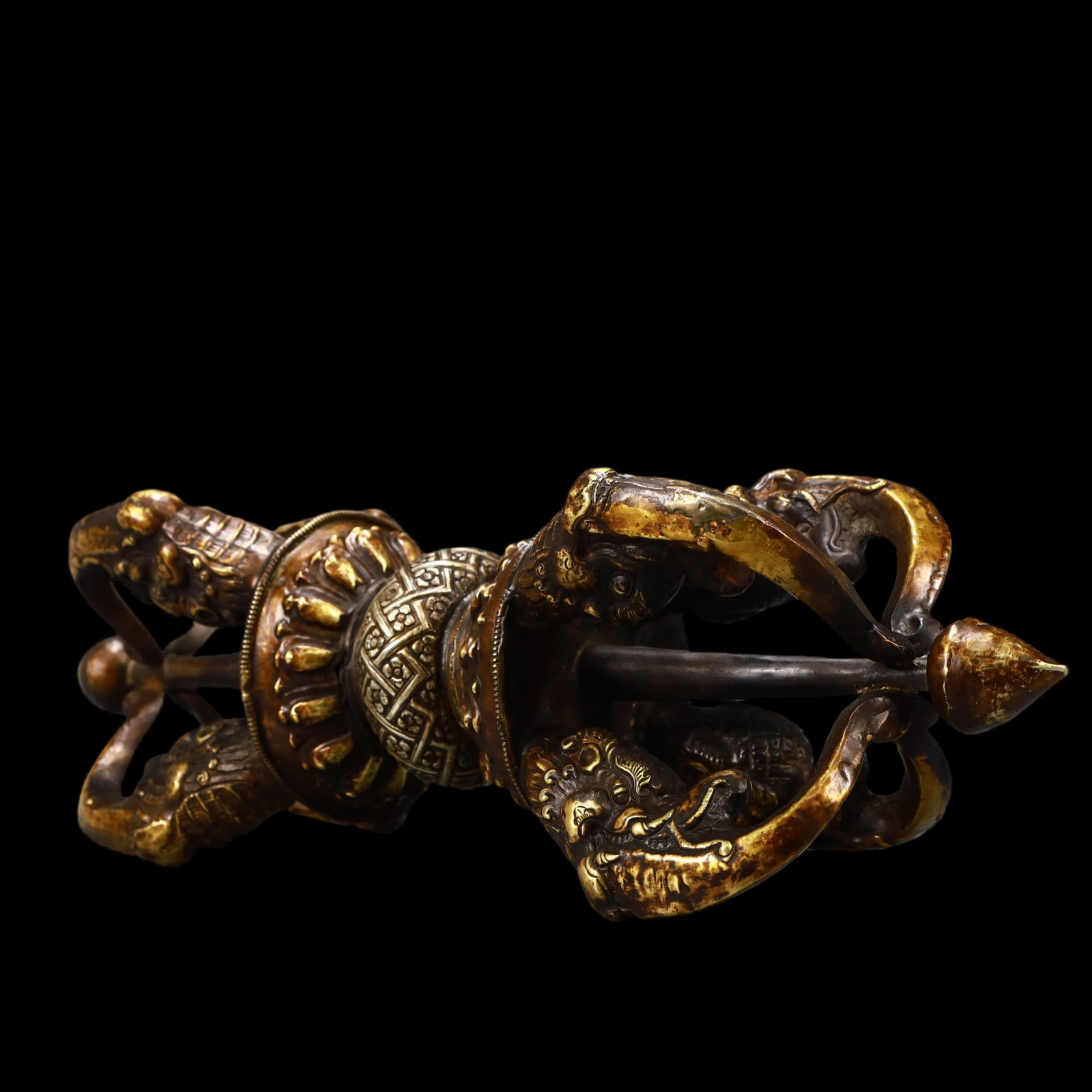 A Exquisite Gilt Bronze Ornament - 4