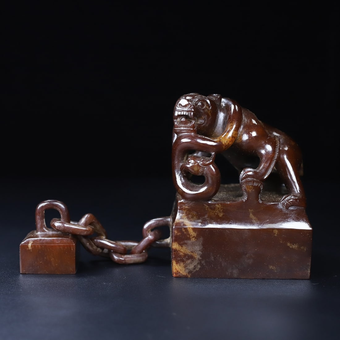 An Exquisite White Jade Bear Seal - 2