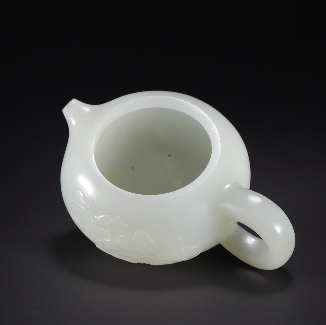 An Exquisite White Jade Flower Pattern Teapot - 6