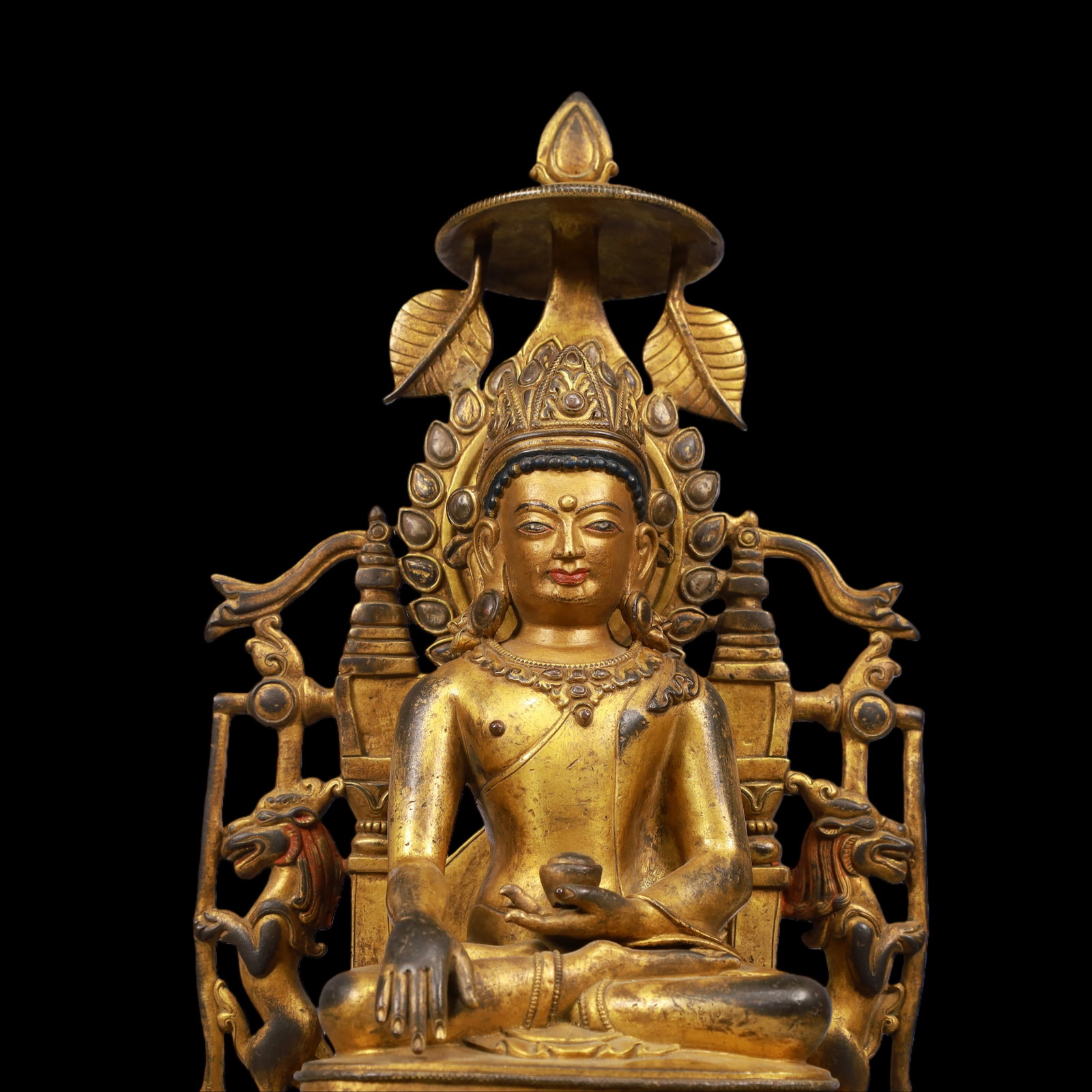 An Exquisite Gilt Bronze Buddha Statue - 2