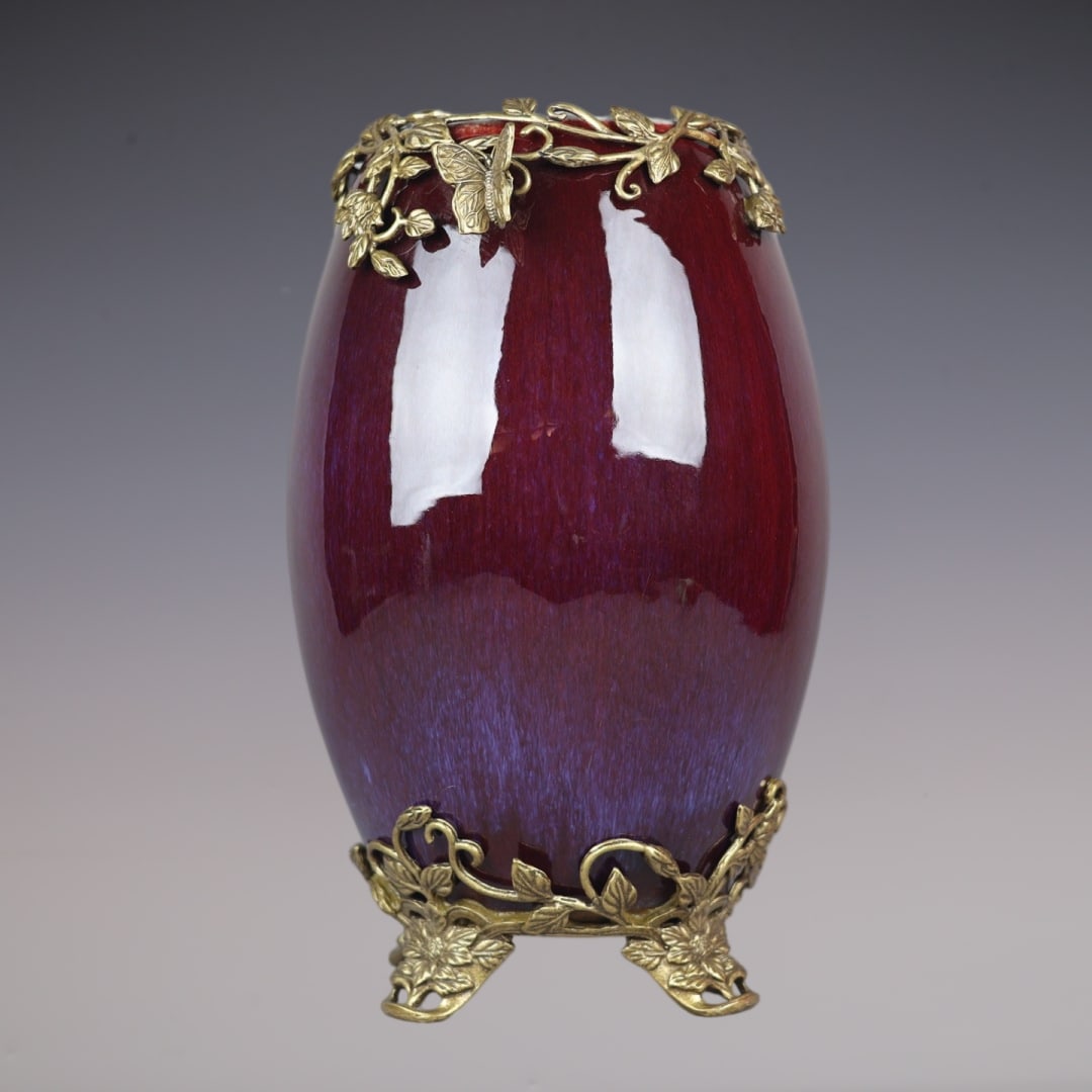 An Exquisite Flambe Glazed Inlaid Bronze Flower and Butterfly Pattern Vase: An Exquisite Flambe Glazed Inlaid Bronze Flower and Butterfly Pattern Vase Qing Dynasty, China Yongzheng Six-character Mark Size:42cmx24cm (The Dimensions Of All Batches Are Manually Measured.If You