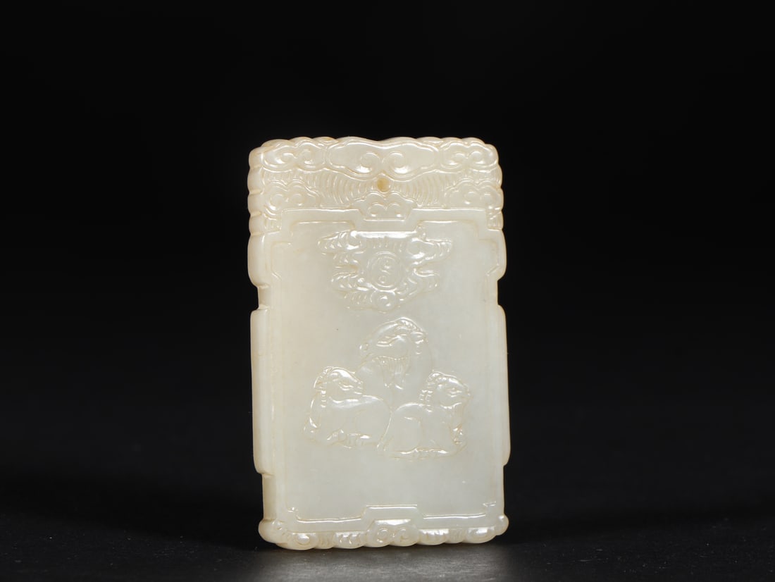 An Exquisite White Jade Sheep Pattern Brand: An Exquisite White Jade Sheep Pattern Brand Qing Dynasty, China Size:6.1cmx3.9cmx0.7cm Weight:45g (The Dimensions Of All Batches Are Manually Measured.If You Need More Detailed Information, Please