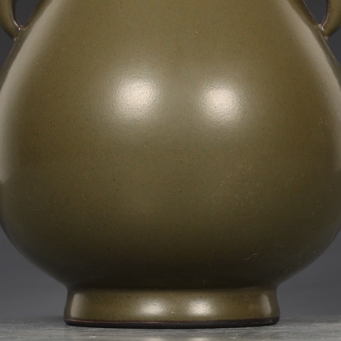 An Exquisite Teadust Glazed Double-Ears Vase - 4