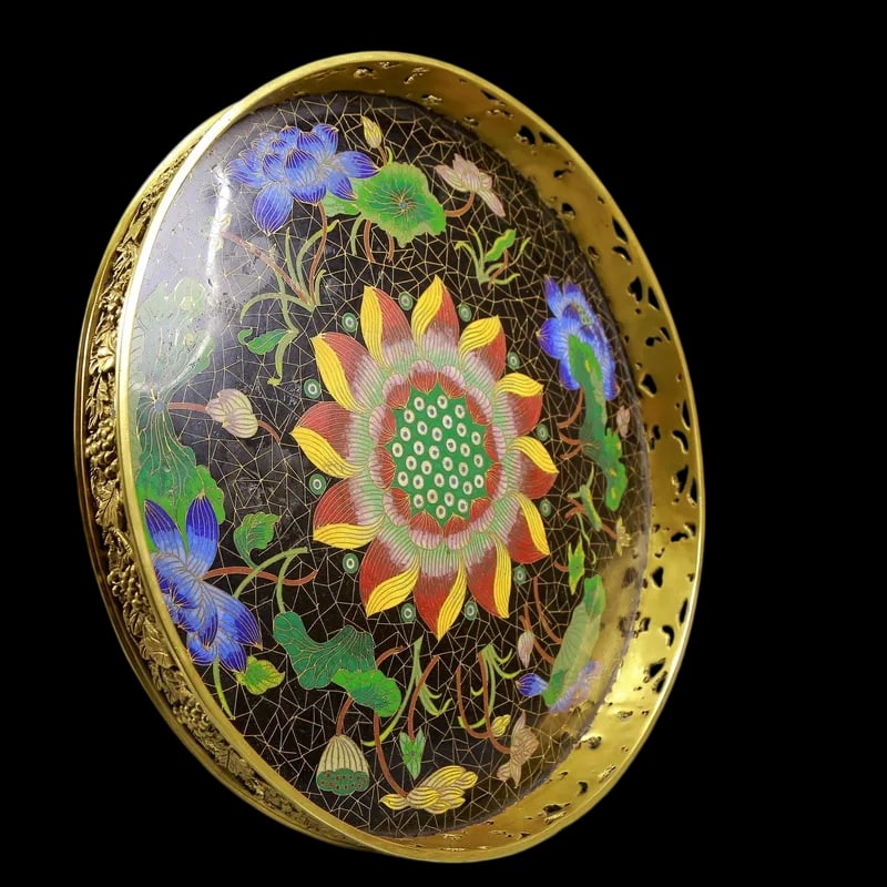 An Exquisite Cloisonne Flower Pattern Deer-Shaped Candlestick - 2