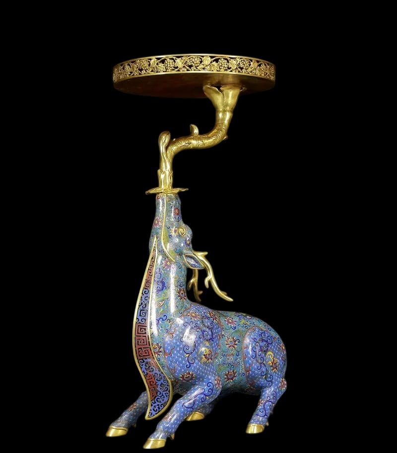 An Exquisite Cloisonne Flower Pattern Deer-Shaped Candlestick - 7
