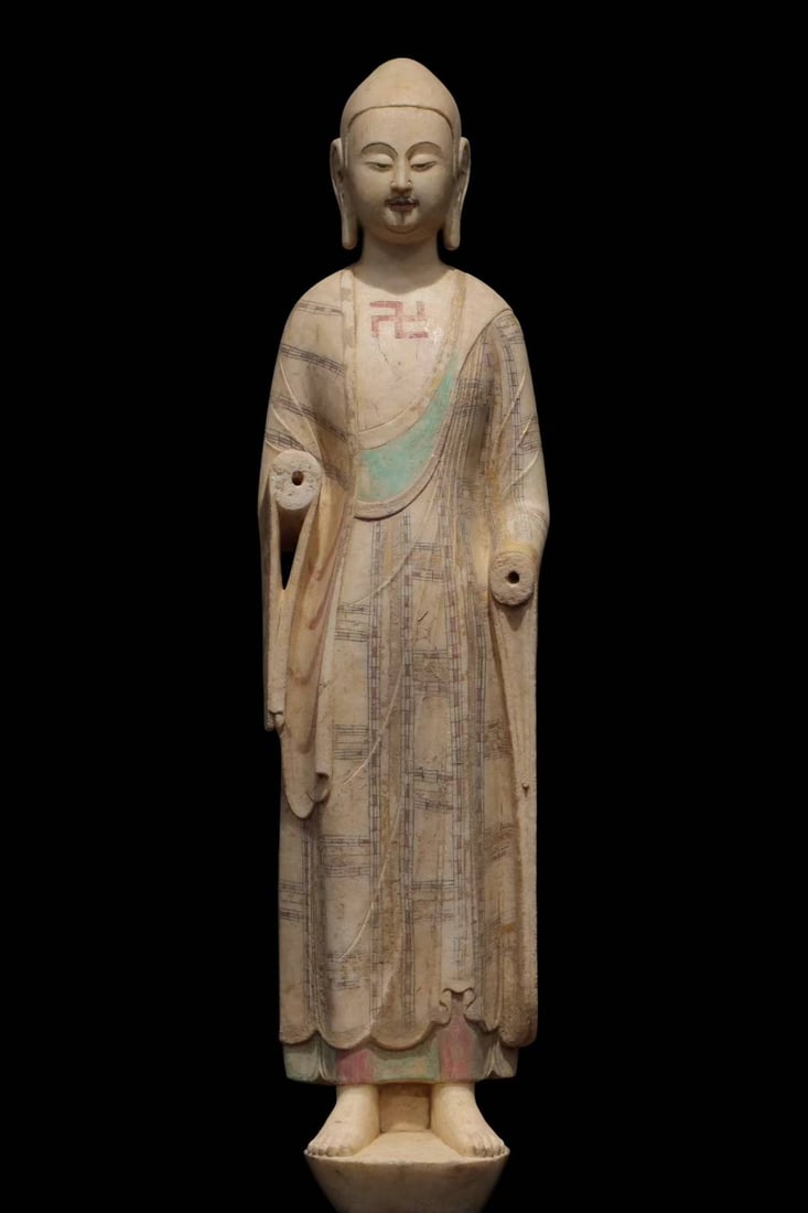 An Exquisite Marble Painted Color Statue of Sakyamuni: An Exquisite Marble Painted Color Statue of Sakyamuni N.Qi , China Size:66cm (The Dimensions Of All Batches Are Manually Measured.If You Need More Detailed Information, Please Contact Our Customer