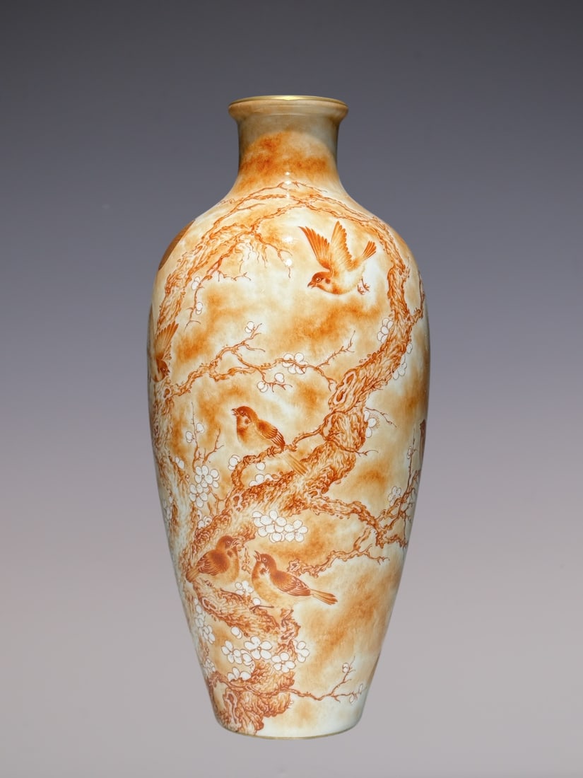 An Exquisite Iron-Red Painted Color Flower and Bird Pattern with poem Vase: An Exquisite Iron-Red Painted Color Flower and Bird Pattern with poem Vase Qing Dynasty, China Yongzheng Four-character Mark Size:30.8cmx14cm (The Dimensions Of All Batches Are Manually Measured.If