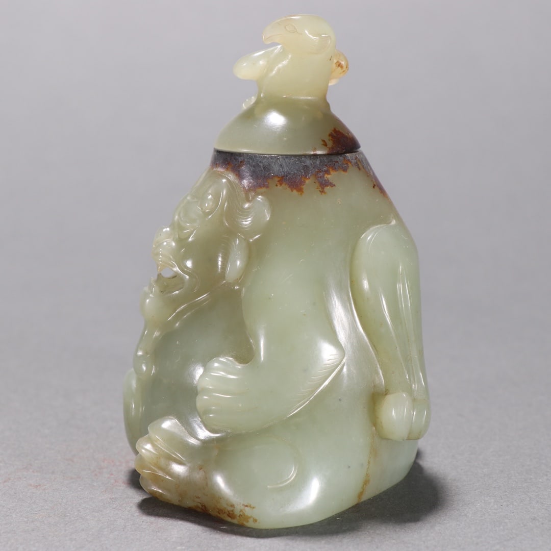 An Exquisite White Jade Bear Ornament - 4