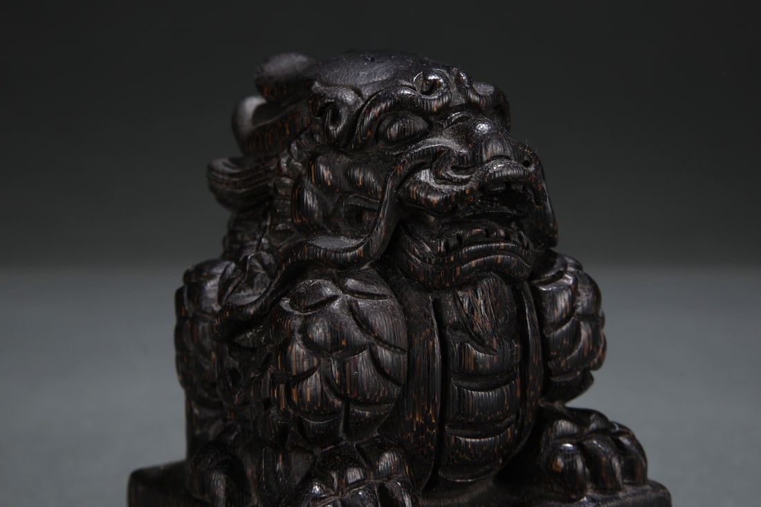 An Exquisite Eaglewood Auspicious Beast Seal - 6