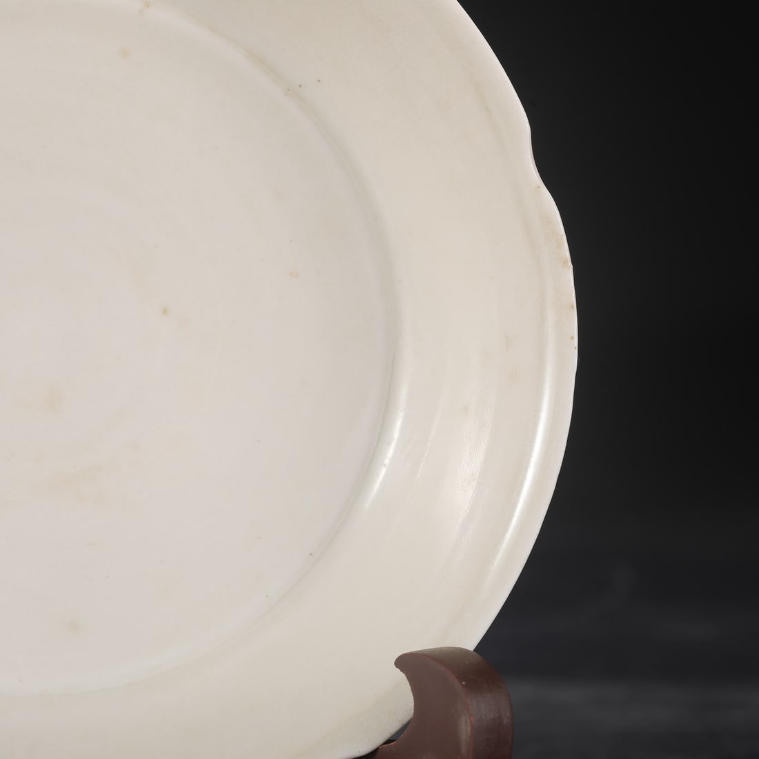 An Exquisite Xing yao Plate - 5