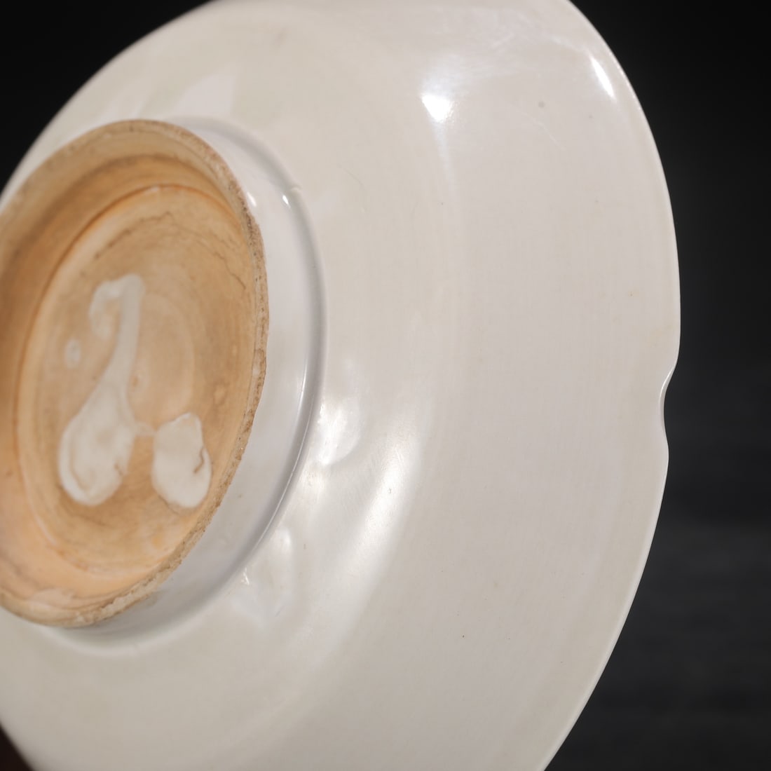 An Exquisite Xing yao Plate - 7
