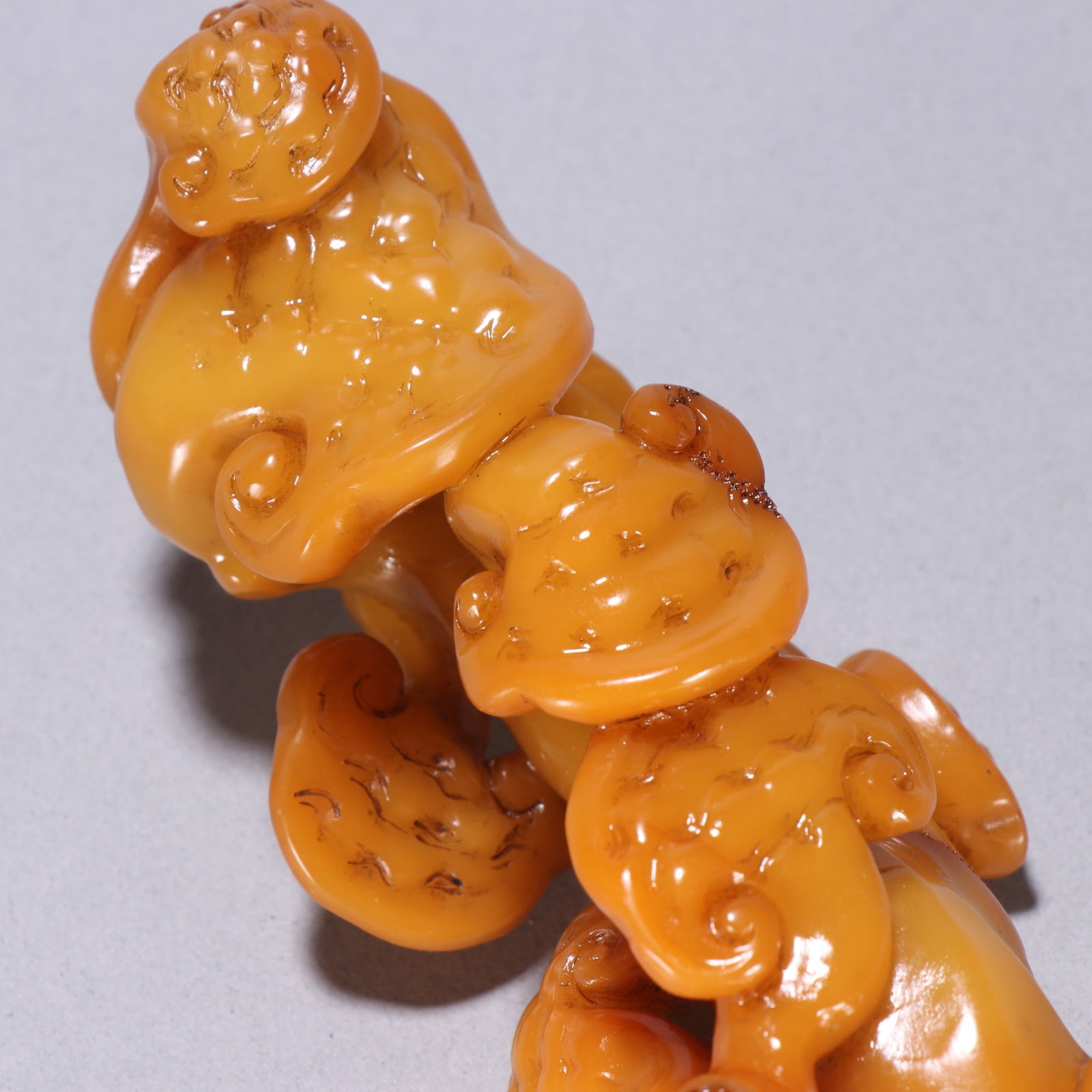 An Exquisite Tianhuang Stone Ganoderma lucidum Pattern Ruyi - 3