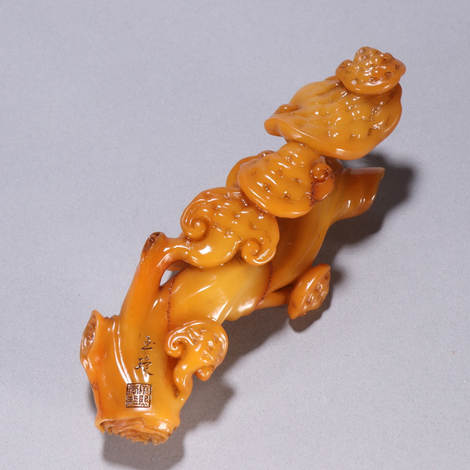 An Exquisite Tianhuang Stone Ganoderma lucidum Pattern Ruyi - 5