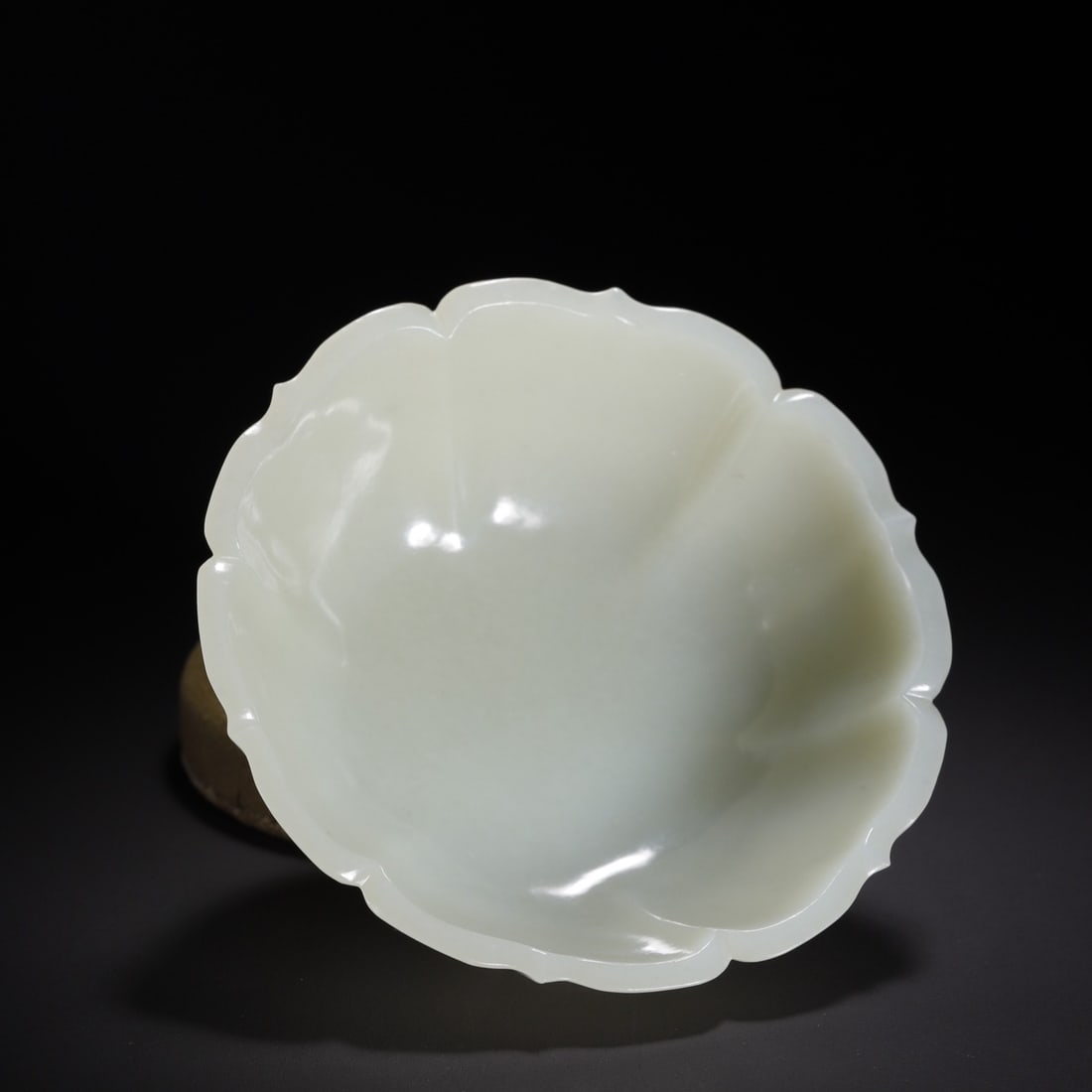 An Exquisite White Jade Bowl - 5