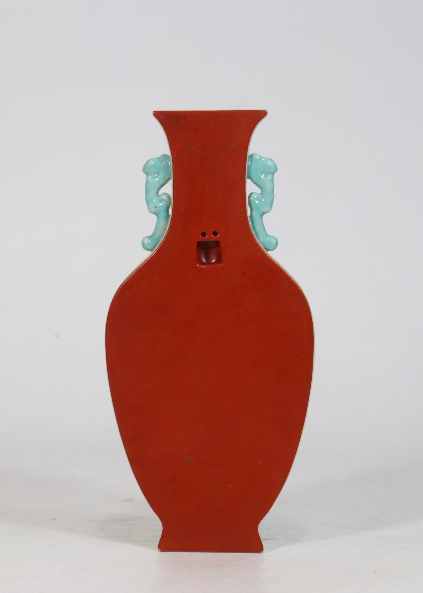 An Exquisite Wucai Pine and Crane Pattern Double-Ears Vase - 3