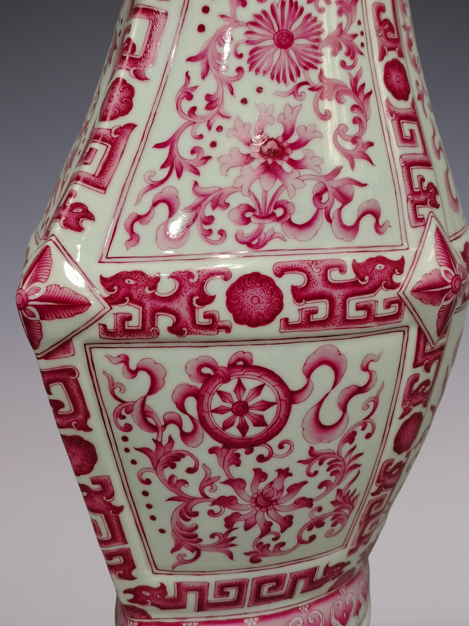 An Exquisite Ruby Red-Glazed Lotus Pattern Eight Treasures Pattern Double-Ears Vase - 7