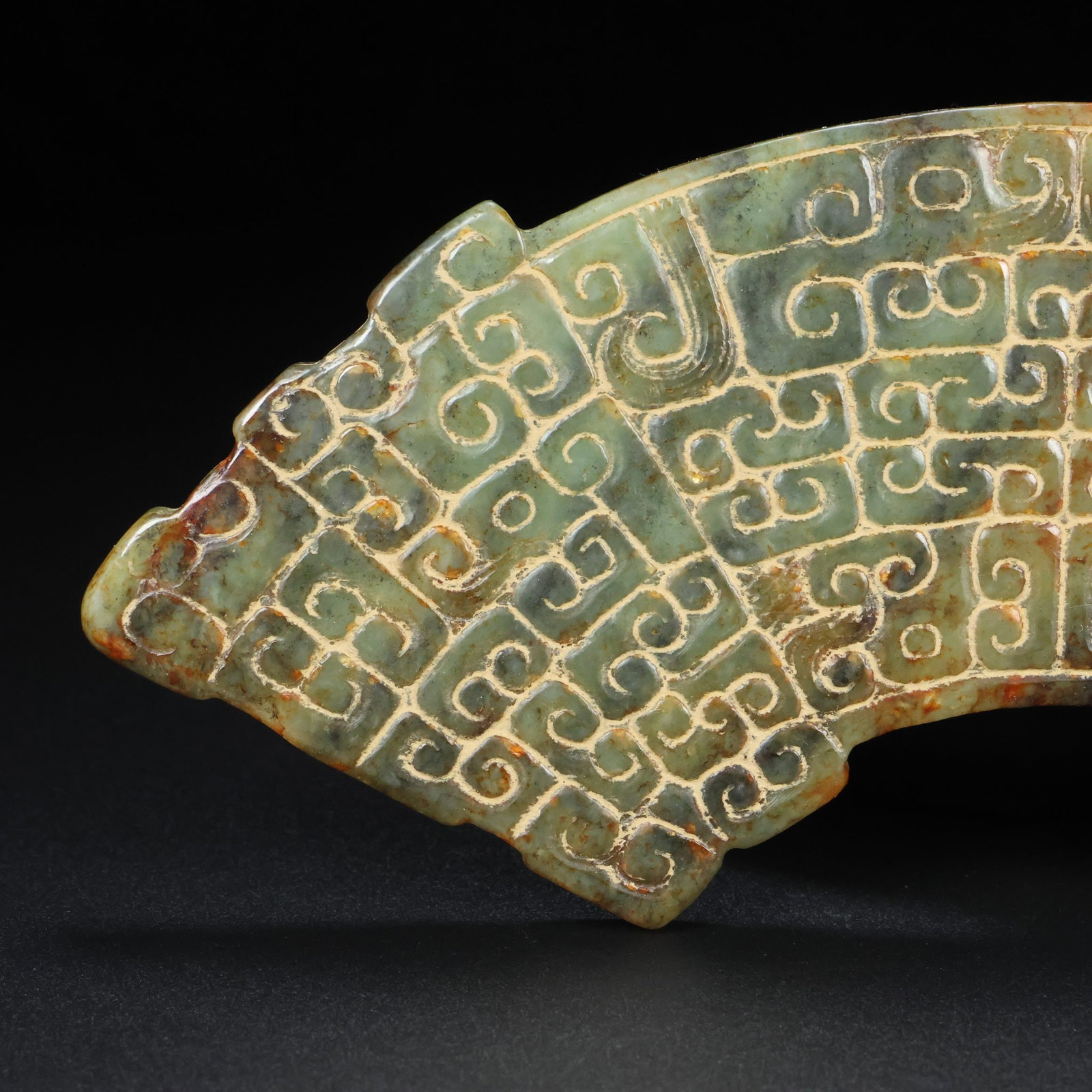 An Exquisite White Jade Ornament - 7