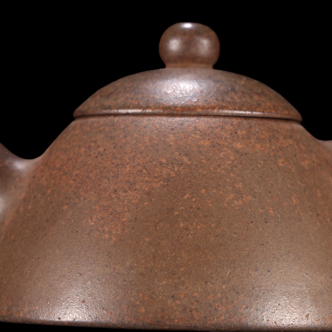 An Exquisite Purple Sands Teapot - 2