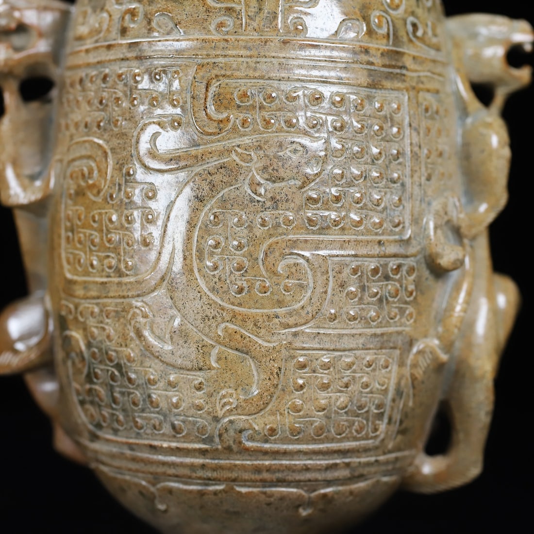 An Exquisite White Jade Dragon Pattern Cup - 2
