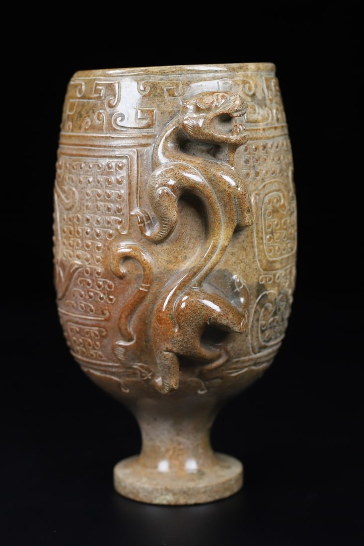 An Exquisite White Jade Dragon Pattern Cup - 9