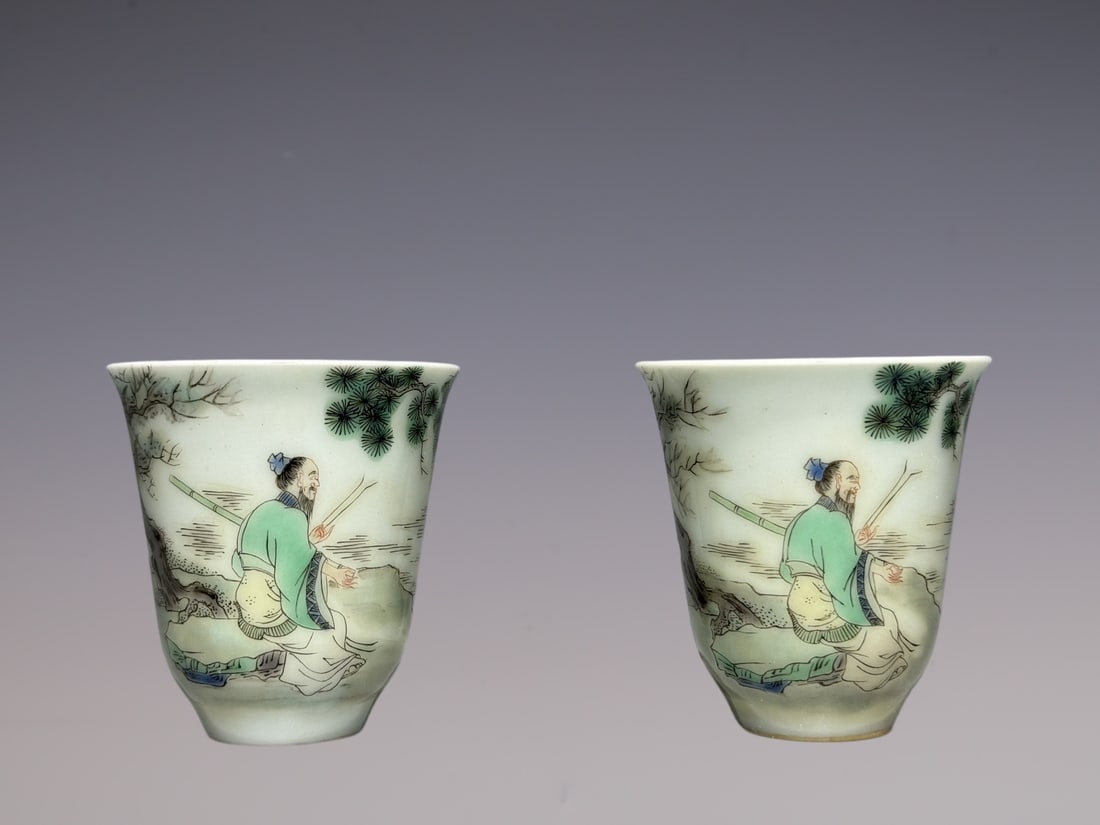 An Exquisite Wucai Character and Story Pattern Cup: An Exquisite Wucai Character and Story Pattern Cup Qing Dynasty, China Kangxi Six-character Mark Size:5.3cmx5cm (The Dimensions Of All Batches Are Manually Measured.If You Need More Detailed
