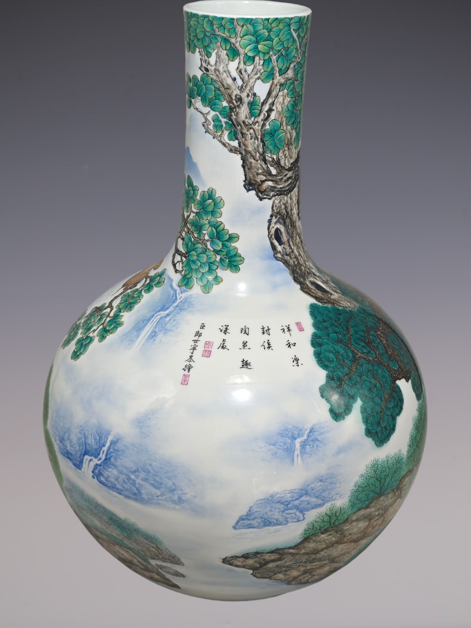 An Exquisite Enamel Animal Pattern Pine Pattern with poem Vase - 4