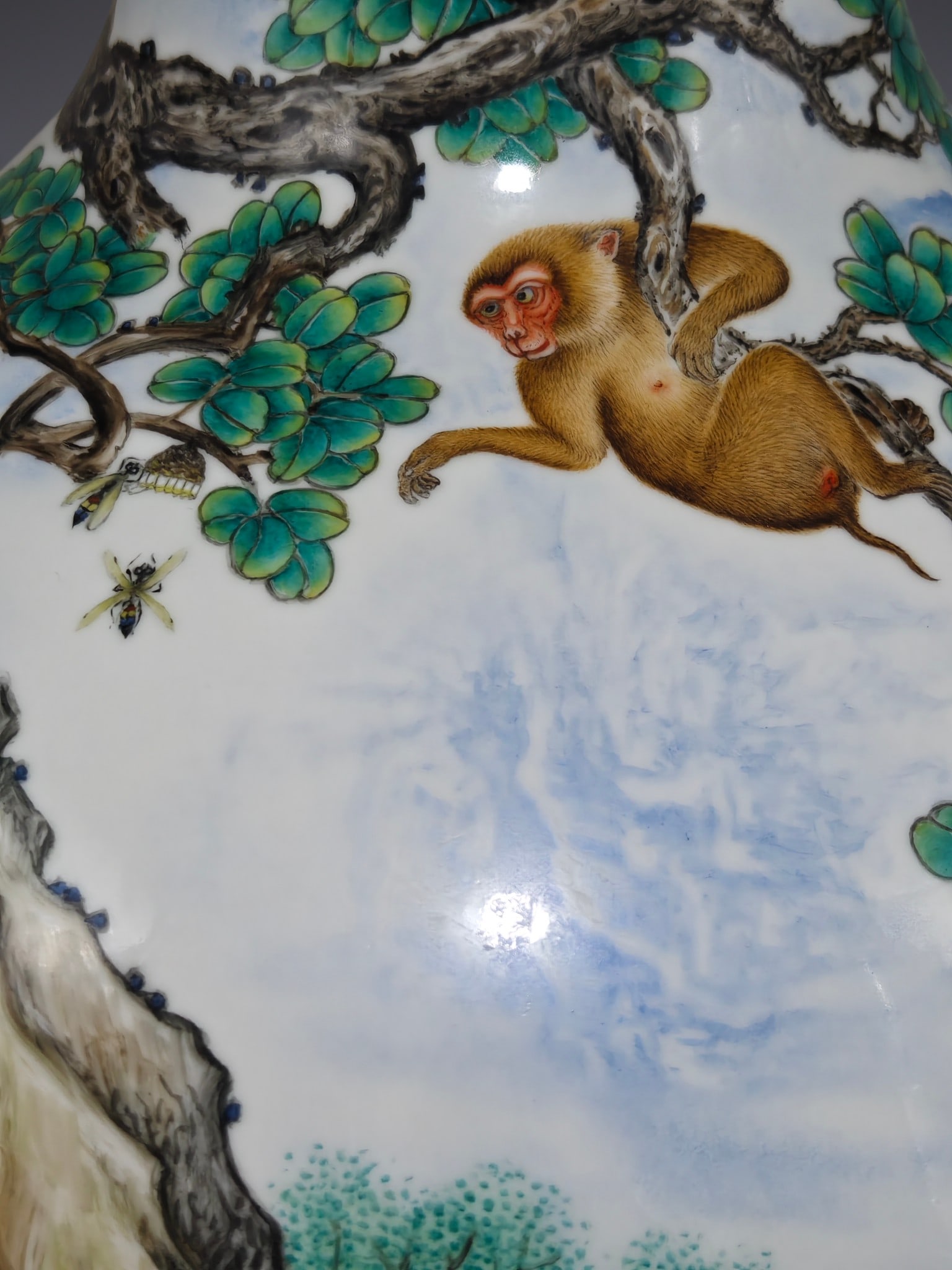 An Exquisite Enamel Animal Pattern Pine Pattern with poem Vase - 7