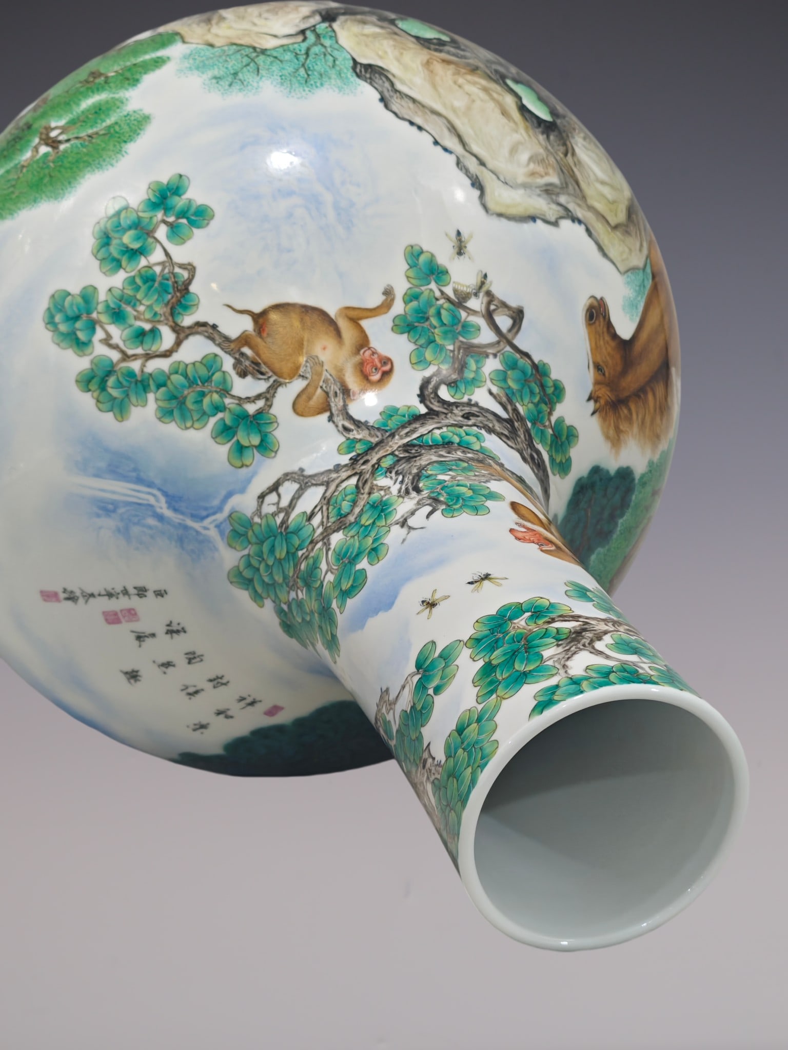 An Exquisite Enamel Animal Pattern Pine Pattern with poem Vase - 8