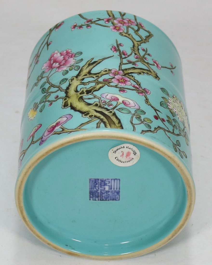 An Exquisite Green Glazed Flower Pattern Brush Pot - 8