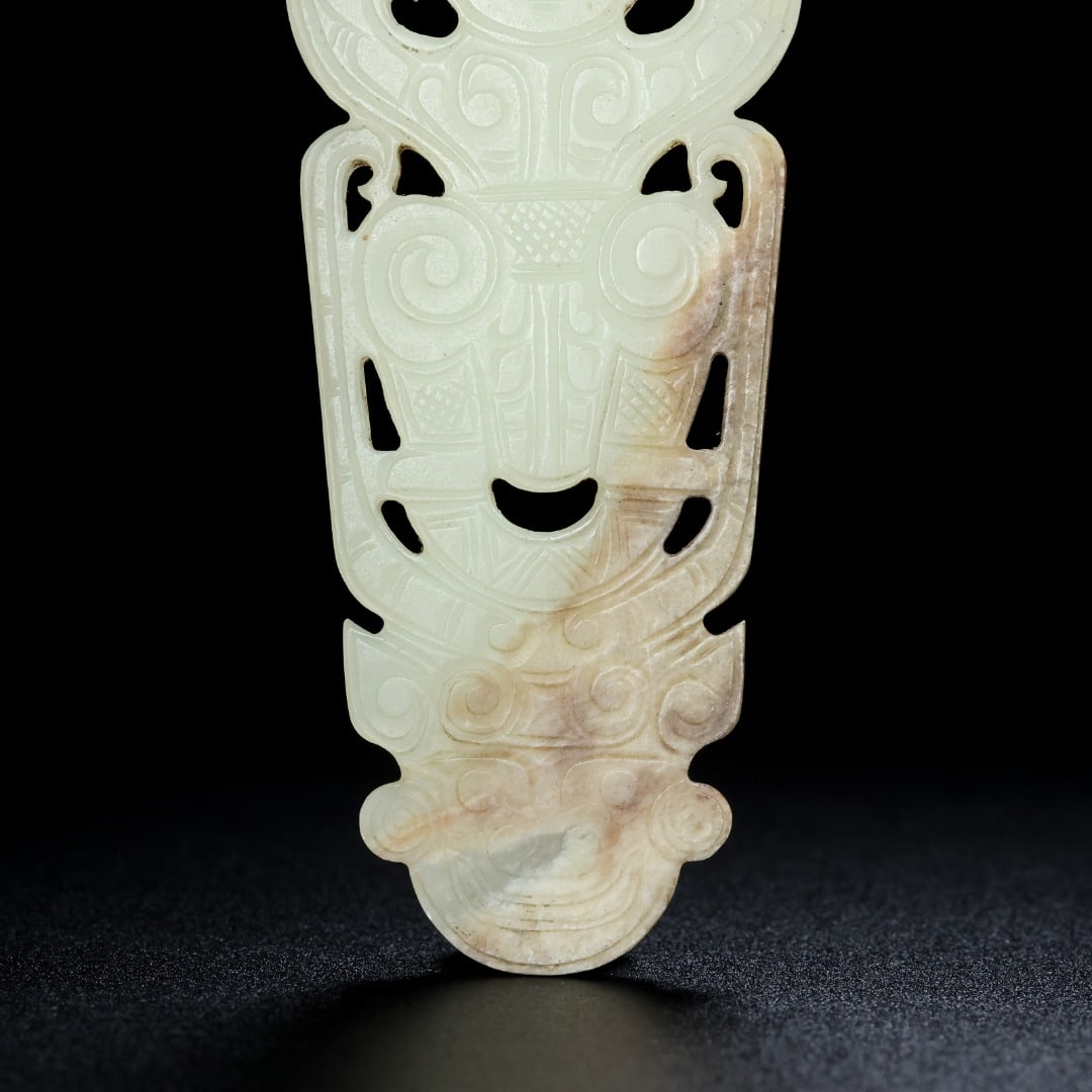 An Exquisite White Jade Figure Pattern Ornament - 3
