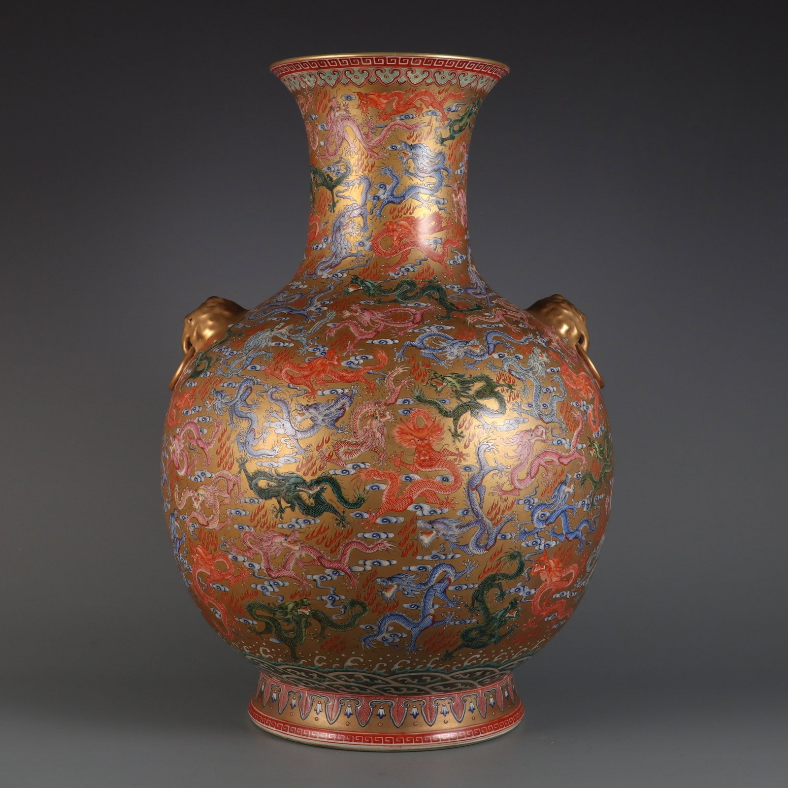 An Exquisite Famille-Rose Dragon Pattern Seawater Pattern Double-Ears Vase: An Exquisite Famille-Rose Dragon Pattern Seawater Pattern Double-Ears Vase Qing Dynasty, China Qianlong Four-character Mark Size:46cmx31cm (The Dimensions Of All Batches Are Manually Measured.If You