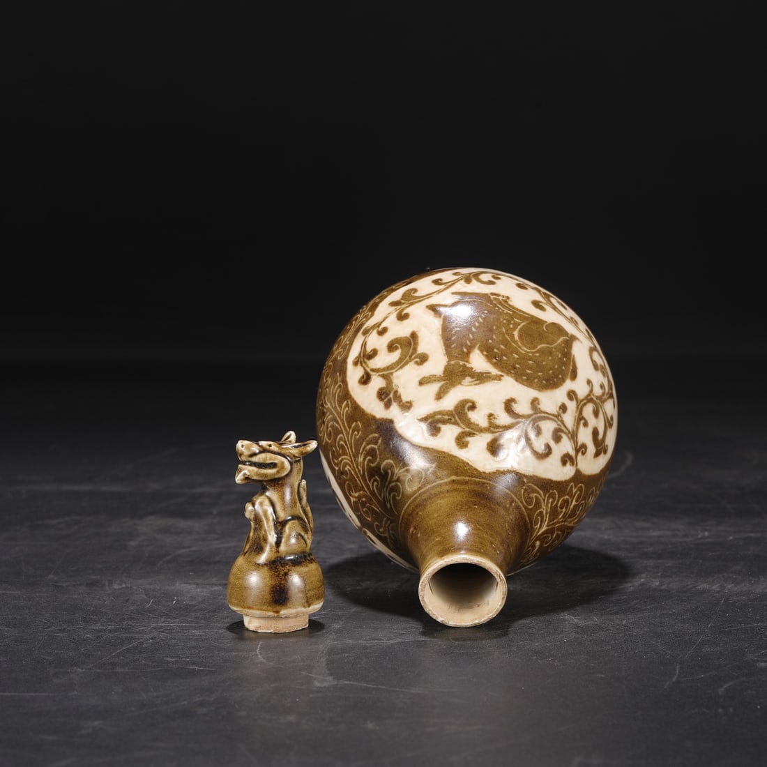 An Exquisite Ding yao Lotus Pattern Deer Pattern Jar - 5