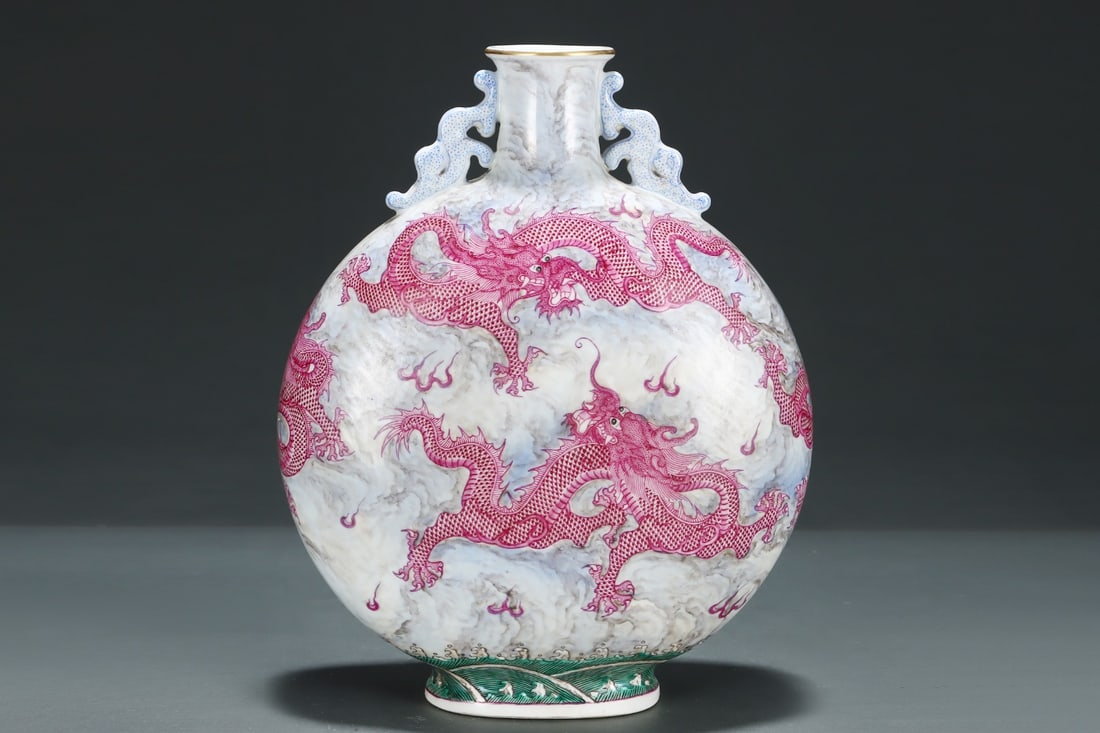 An Exquisite Ruby Red-Glazed Painted Gold Dragon Pattern Seawater Pattern Double-Ears Vase - 3
