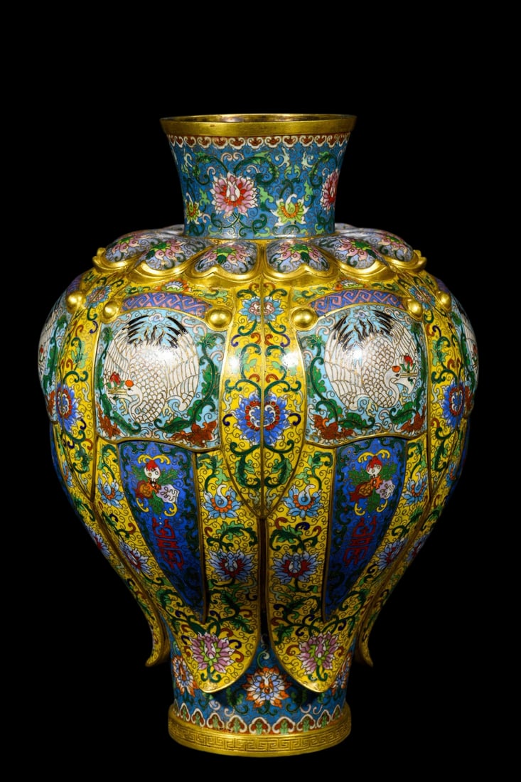 An Exquisite Cloisonne Lotus Pattern Crane Pattern Vase - 8