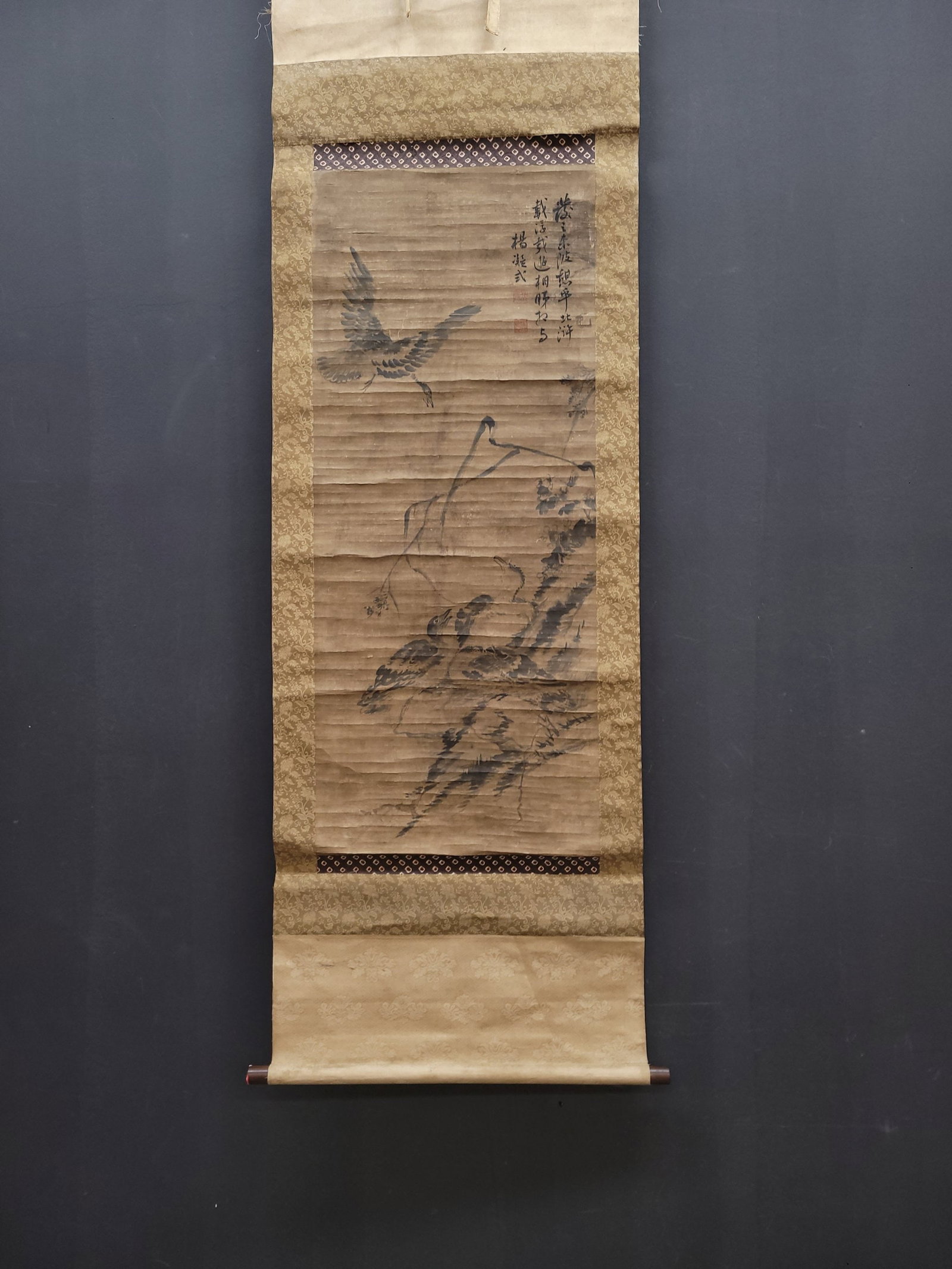 A Chinese Vertical Scroll Ink Painting of Animal on Paper: A Chinese Vertical Scroll Ink Painting of Animal on Paper Yang ningshi Without frame Size:41cmx100.5cm (The Dimensions Of All Batches Are Manually Measured.If You Need More Detailed Information, Pleas